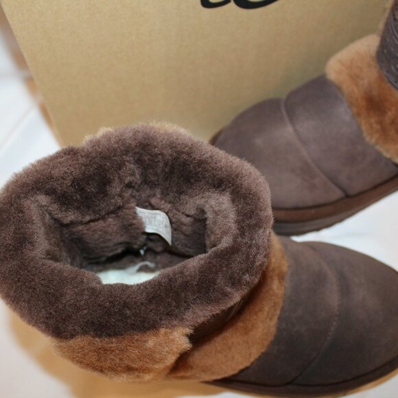 UGG‎ WOMEN'S CHILLAPEAK CLASSIC SHORT SUEDE SHEARLING LINED BOOTS BROWN - Picture 4 of 8